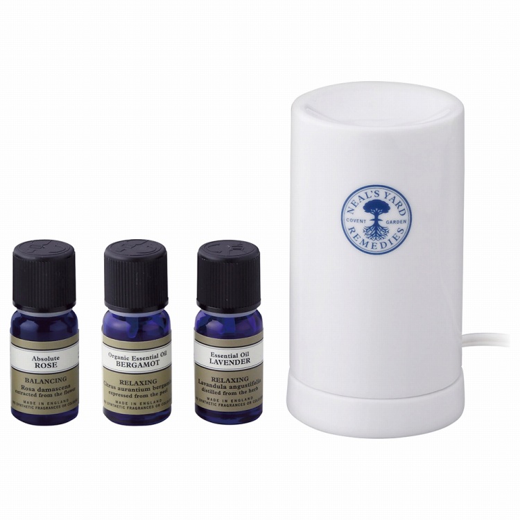 ニールズヤードレメディーズ アロマライト・精油セット