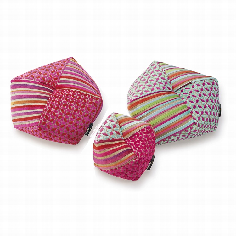 7::::::::::::: 新品未使用 高級 婚礼 座布団 房付き 5枚セット Amazon.co.jp: 1う 高級 嫁入り 婚礼 座布団 房付き 5枚セット1