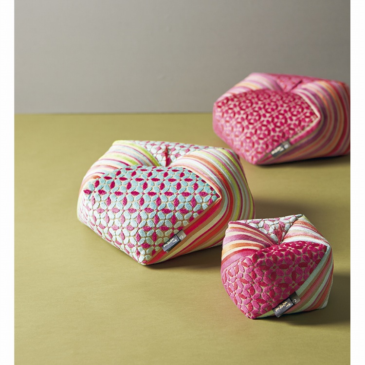 洛南高岡屋 おじゃみ座布団 CASAMANCE クッション 未使用 L ブルー系